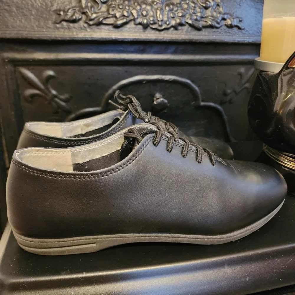 Dickles Black Tap Dance Shoes Kids Size 7.5 Lace Up Leather Sole